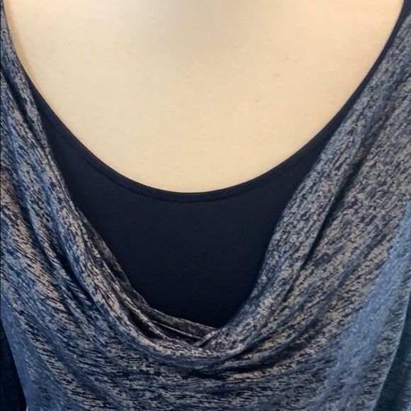 🌺White House Black Market Blur Top Sz Med - Picture 2 of 4